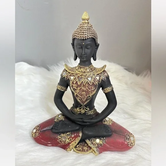 Gold and Red Buddha Statue - Picture 1 of 5